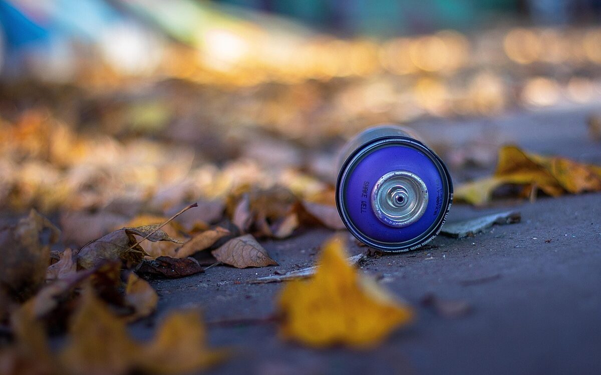 Spraydose 2 Symbolbild