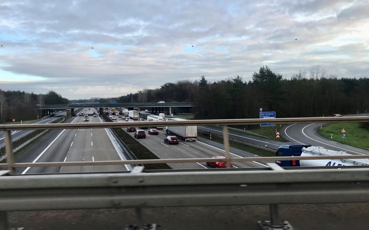 Stau Offenbacher Kreuz A3