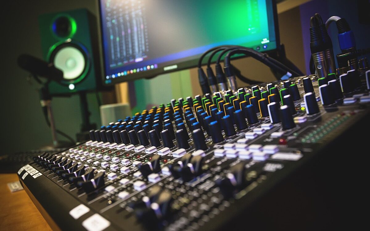 Symbolbild Radio Symbolbild Radio