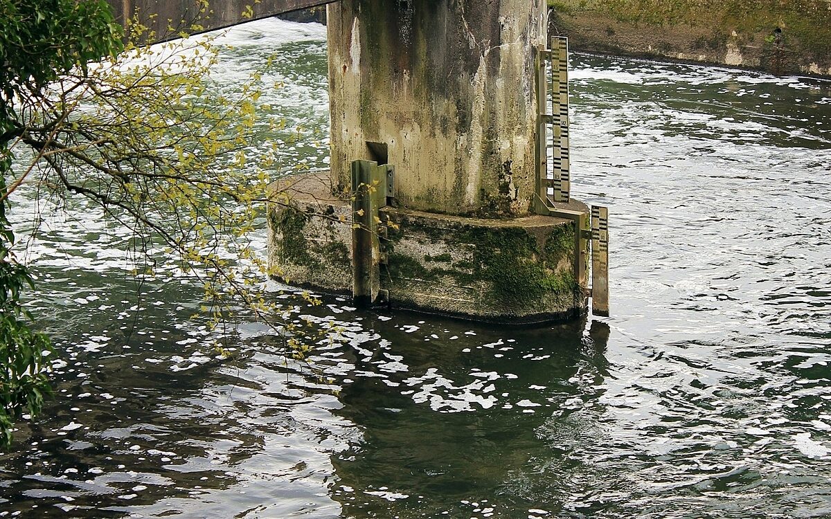 Wasser Hochwasser Pegel Wasser Hochwasser Pegel