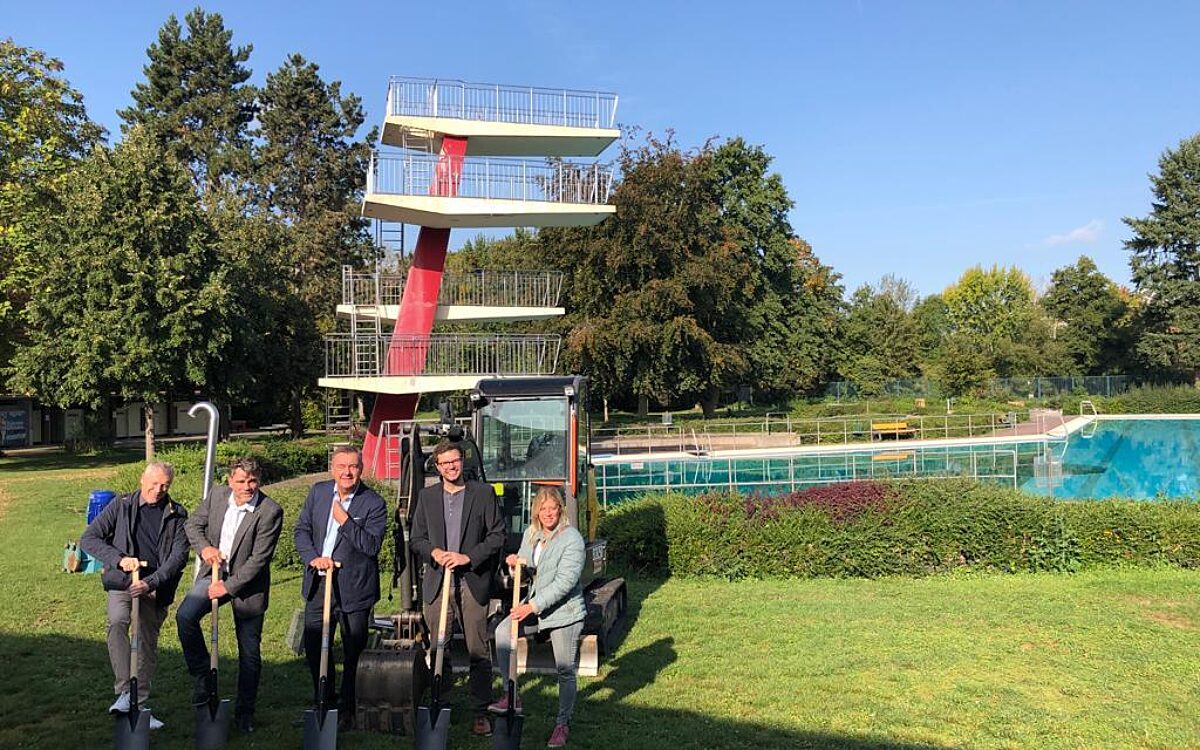 300923 Hanau Schwimmbad FS 300923 Hanau Schwimmbad FS