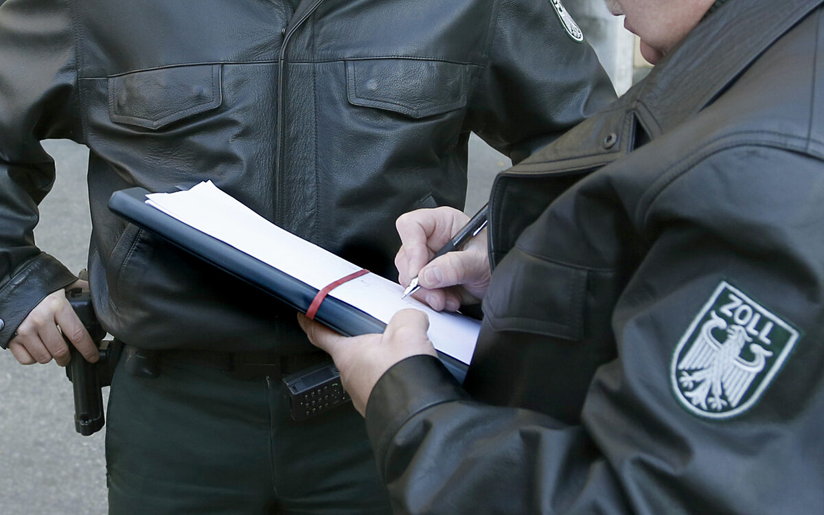 Zollkontrolle uncut Foto IG Bau Zollkontrolle uncut Foto IG Bau