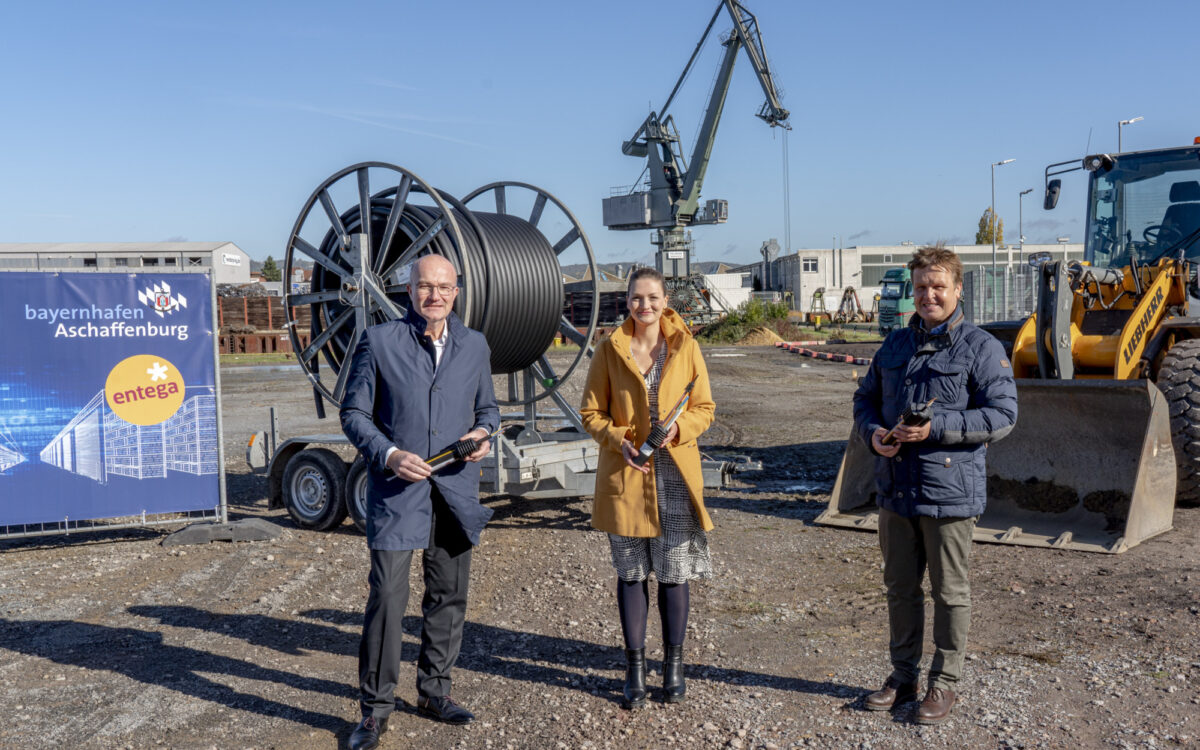 Bayernhafen Aschaffenburg Glasfaserausbau 2021 10 22 DSC3331 re Bayernhafen Aschaffenburg Glasfaserausbau 2021 10 22 DSC3331 re
