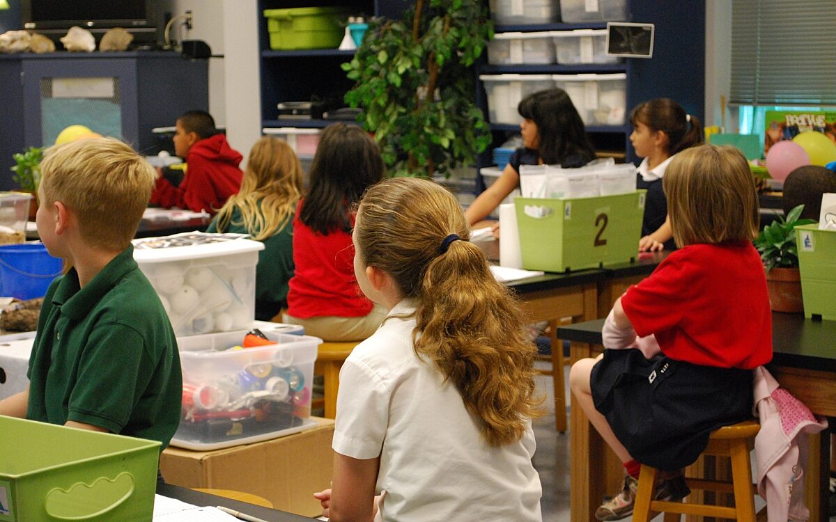 Classroom g2c2c7b6d0 1920 Classroom g2c2c7b6d0 1920