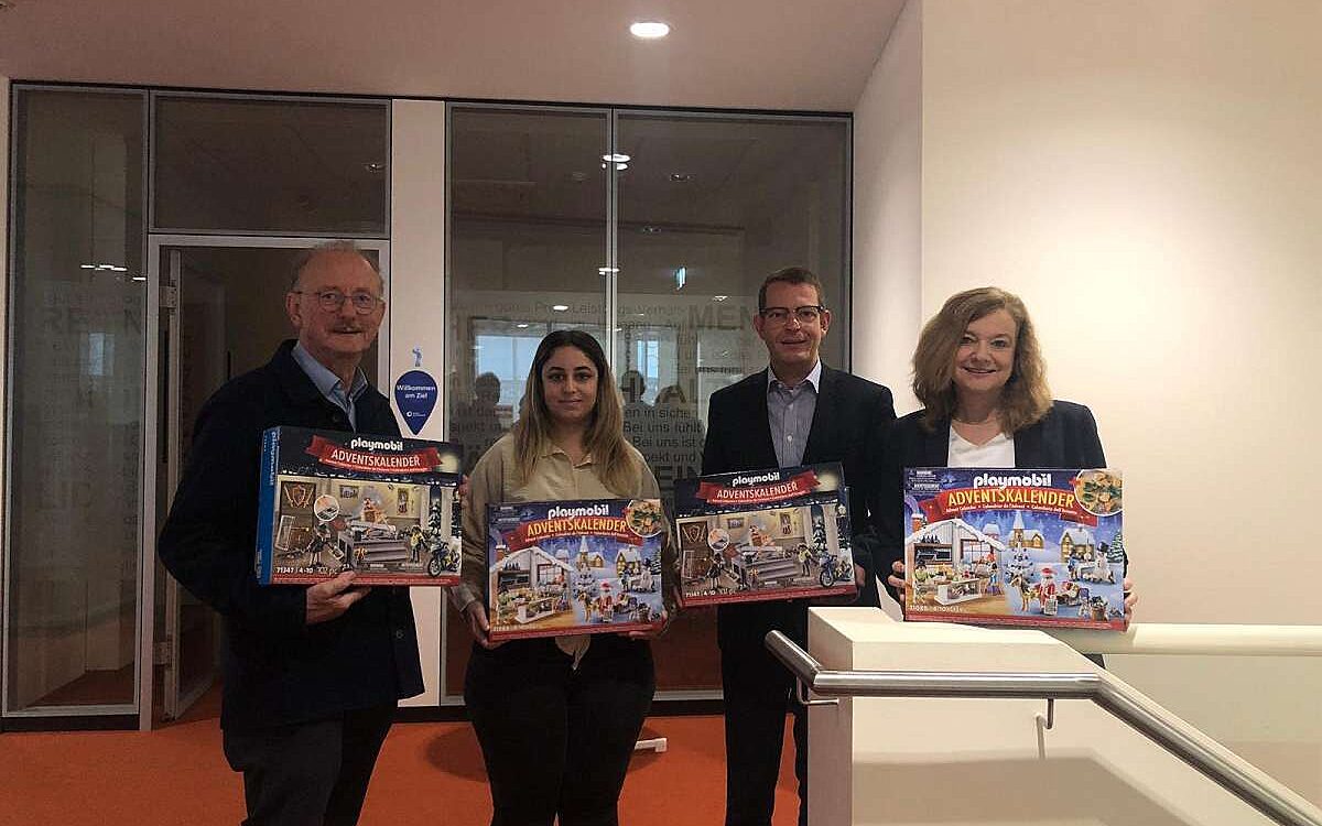 K 071123 AB Spardabank Uebergabe Adventskalender K 071123 AB Spardabank Uebergabe Adventskalender