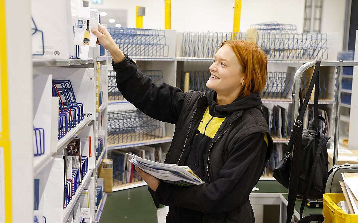 K 071123 Hoesbach DHL Zentrum 4 K 071123 Hoesbach DHL Zentrum 4