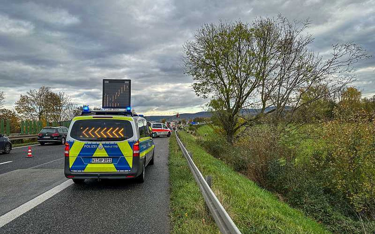 K 121123 A66 Gruendau Oldtimer Unfall 4 K 121123 A66 Gruendau Oldtimer Unfall 4