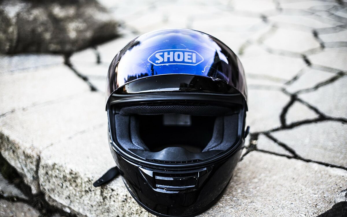 280622 Motorradhelm