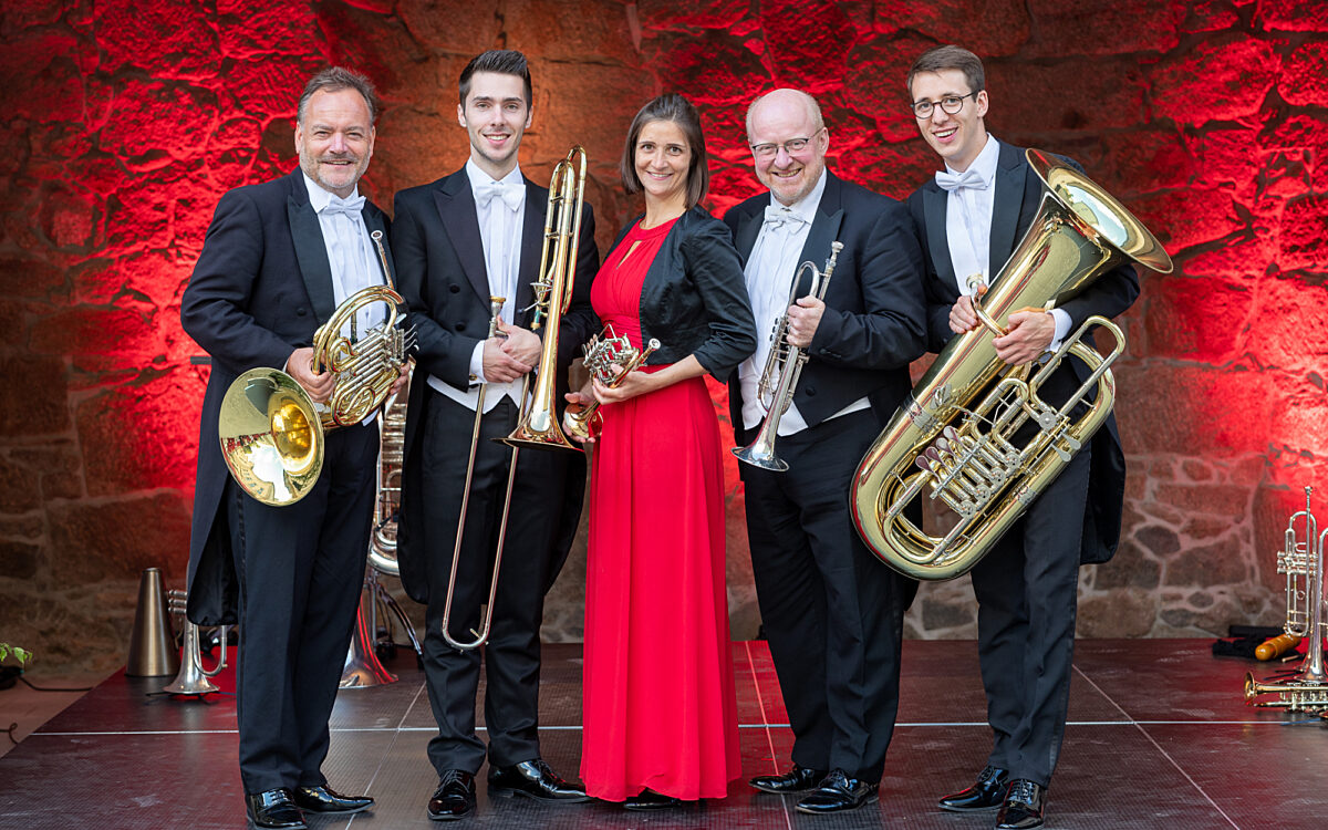 201222 pressebild harmonic brass festliche blaesermusi credit tobias epp honorarfrei 02