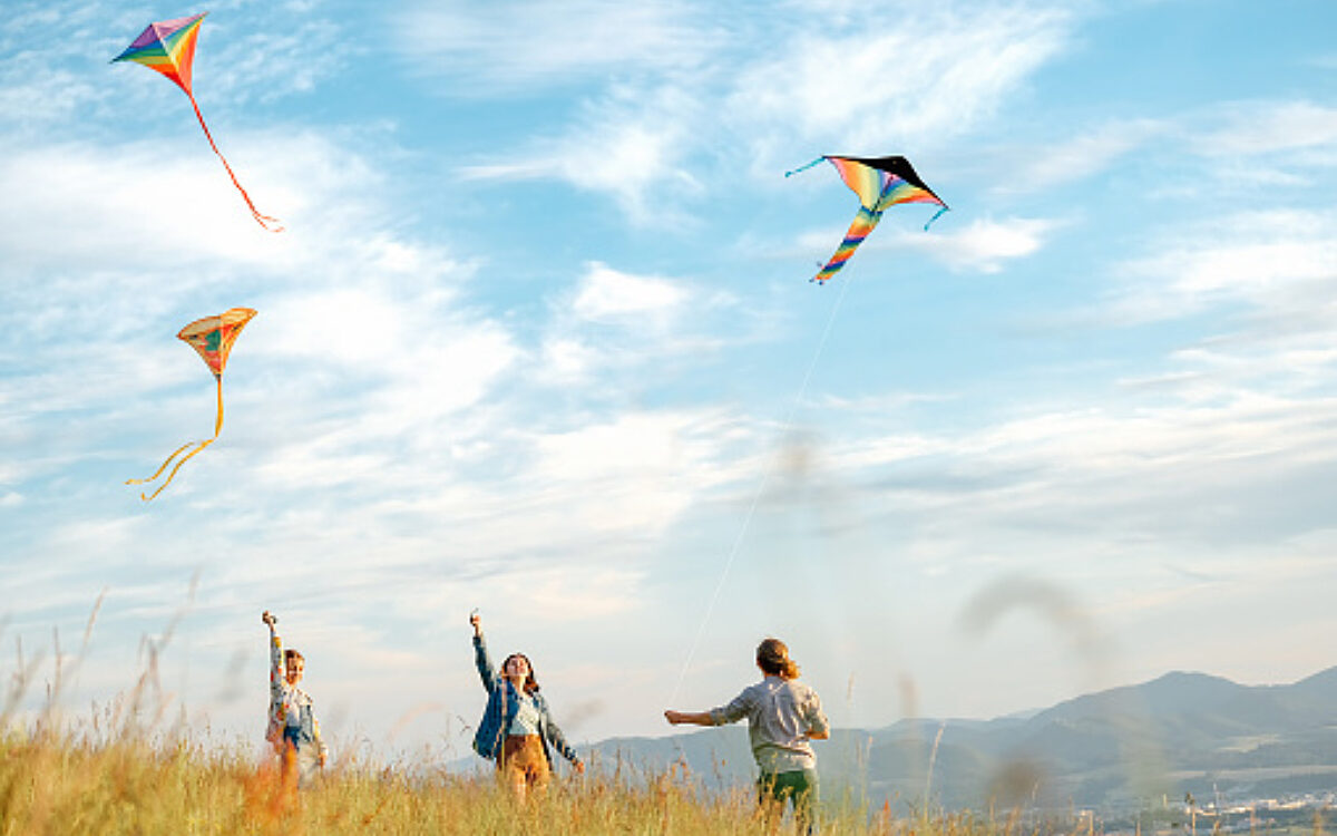 Symbolbild Drachen steigen