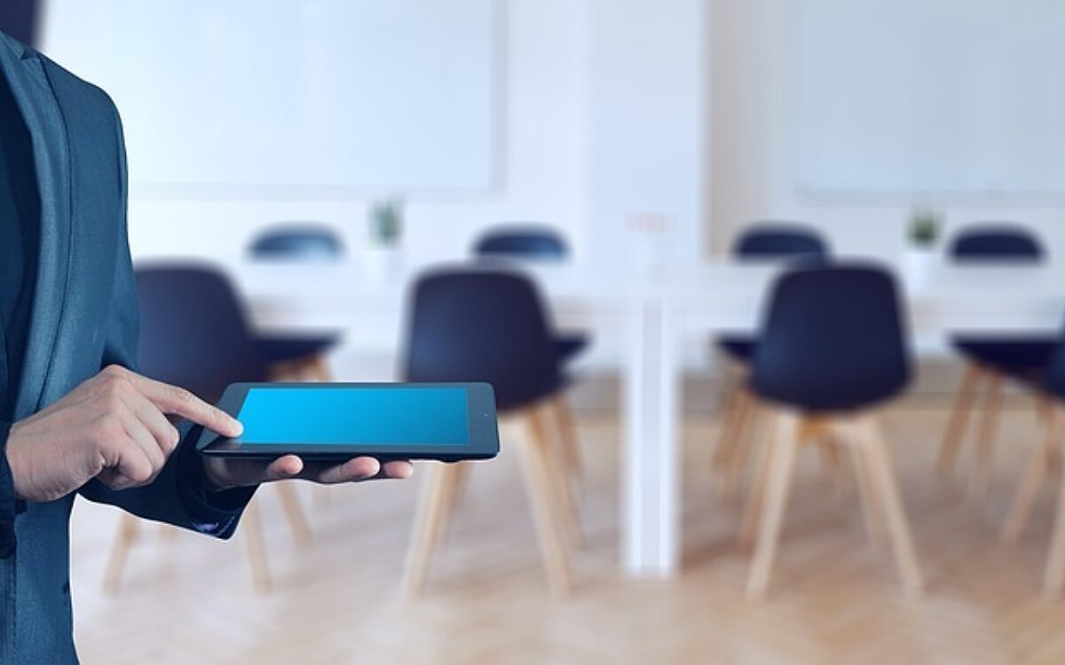 Businessman 3087395 960 720