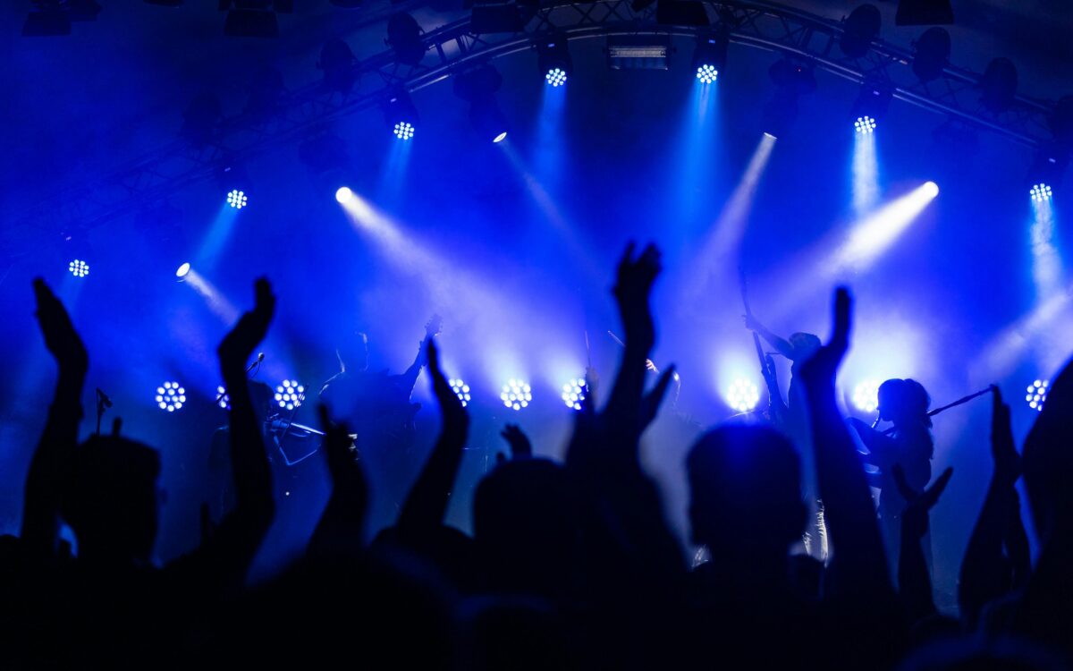 Pexels wolfgang 2747446