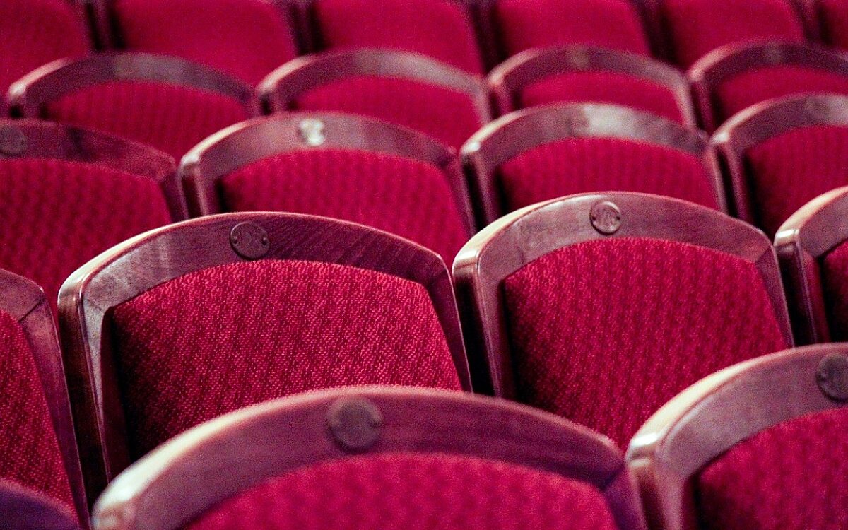 Theatre g2463bd46e 1280